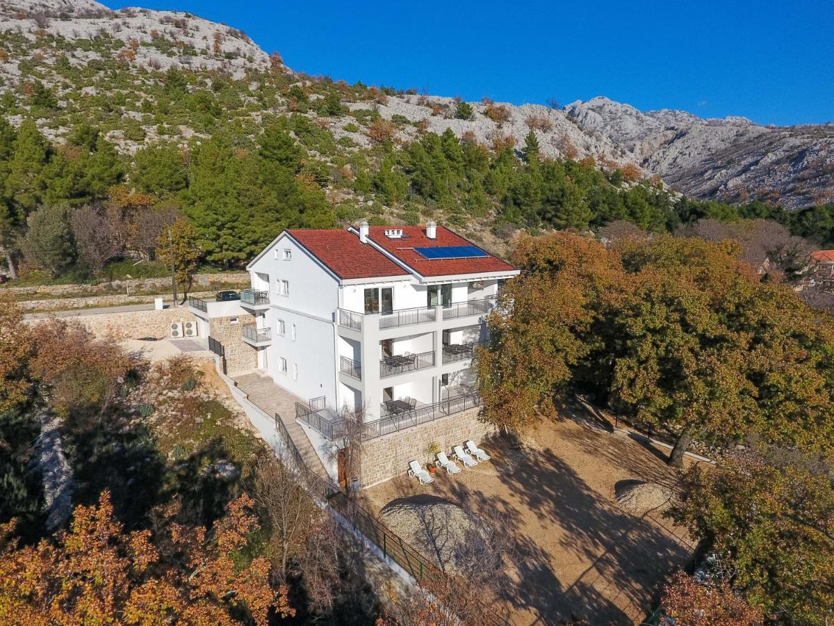 Apartmani Villa Paulo Starigrad Paklenica Dış mekan fotoğraf