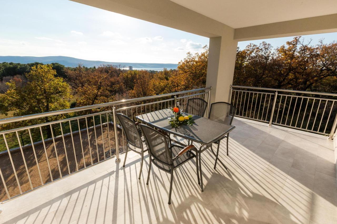 Apartmani Villa Paulo Starigrad Paklenica Dış mekan fotoğraf