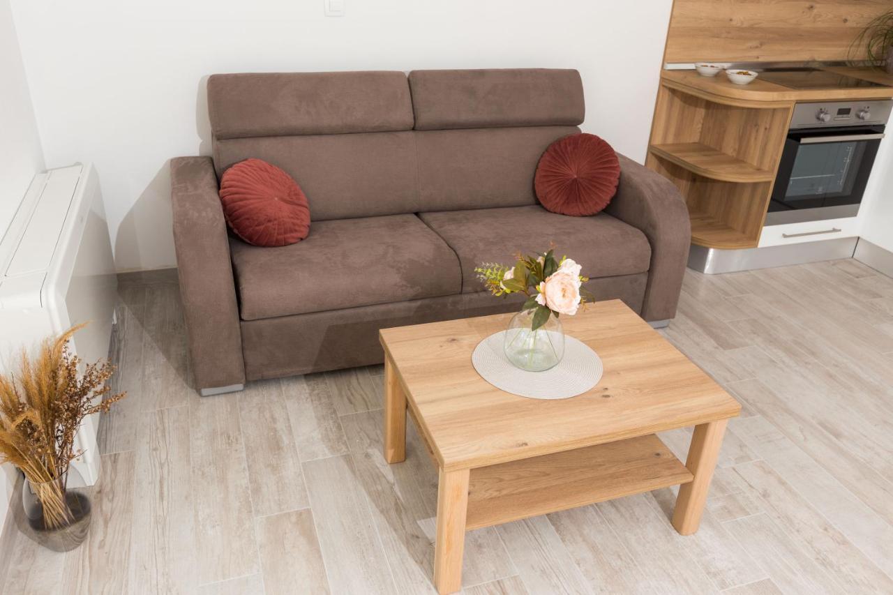 Apartmani Villa Paulo Starigrad Paklenica Dış mekan fotoğraf
