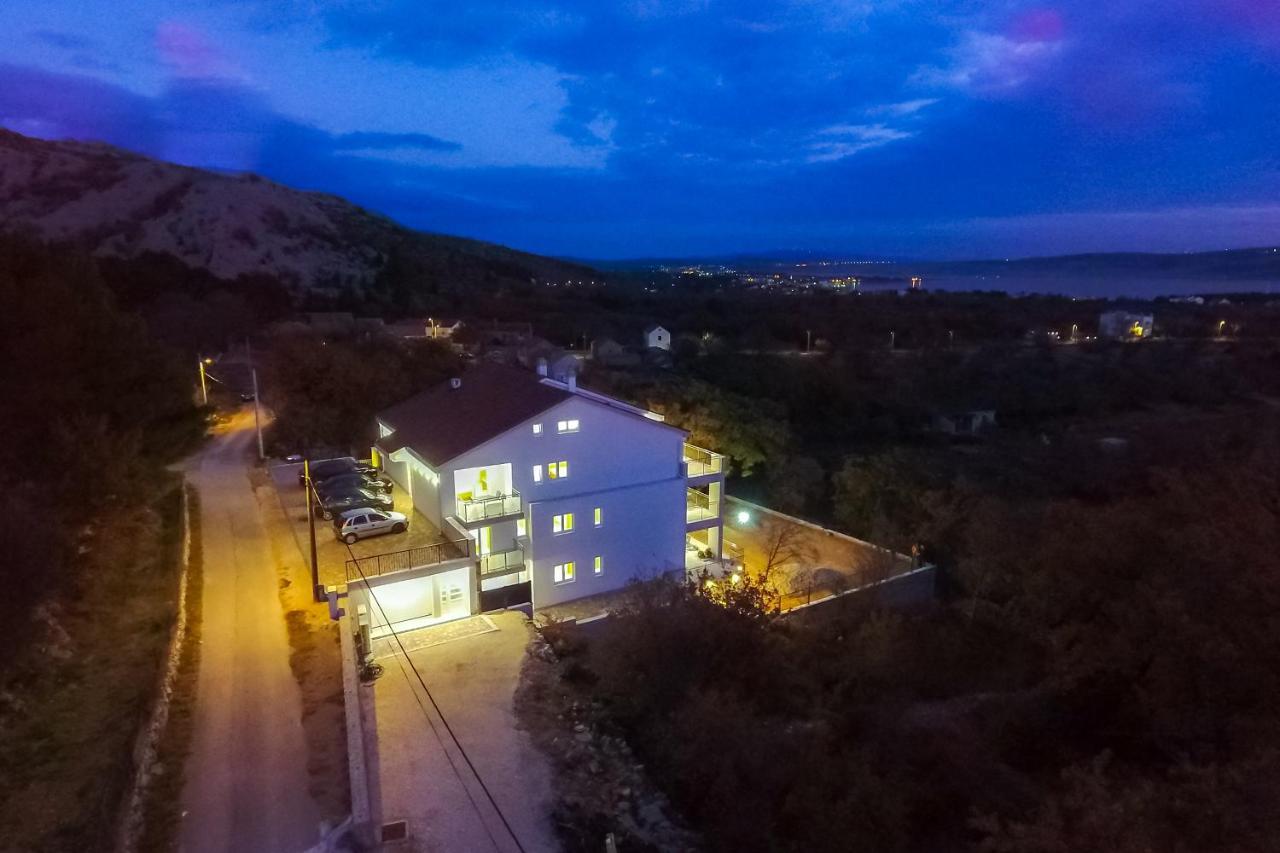 Apartmani Villa Paulo Starigrad Paklenica Dış mekan fotoğraf